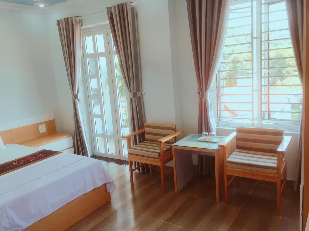 Cat Ba Central Homestay Dong Khe Sau Exteriér fotografie